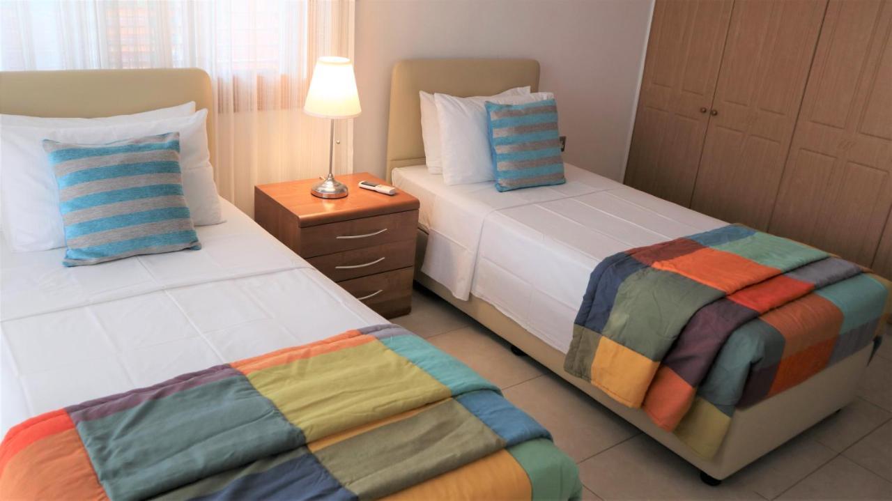 Chronas By Prestige Bookings Coral Bay Extérieur photo